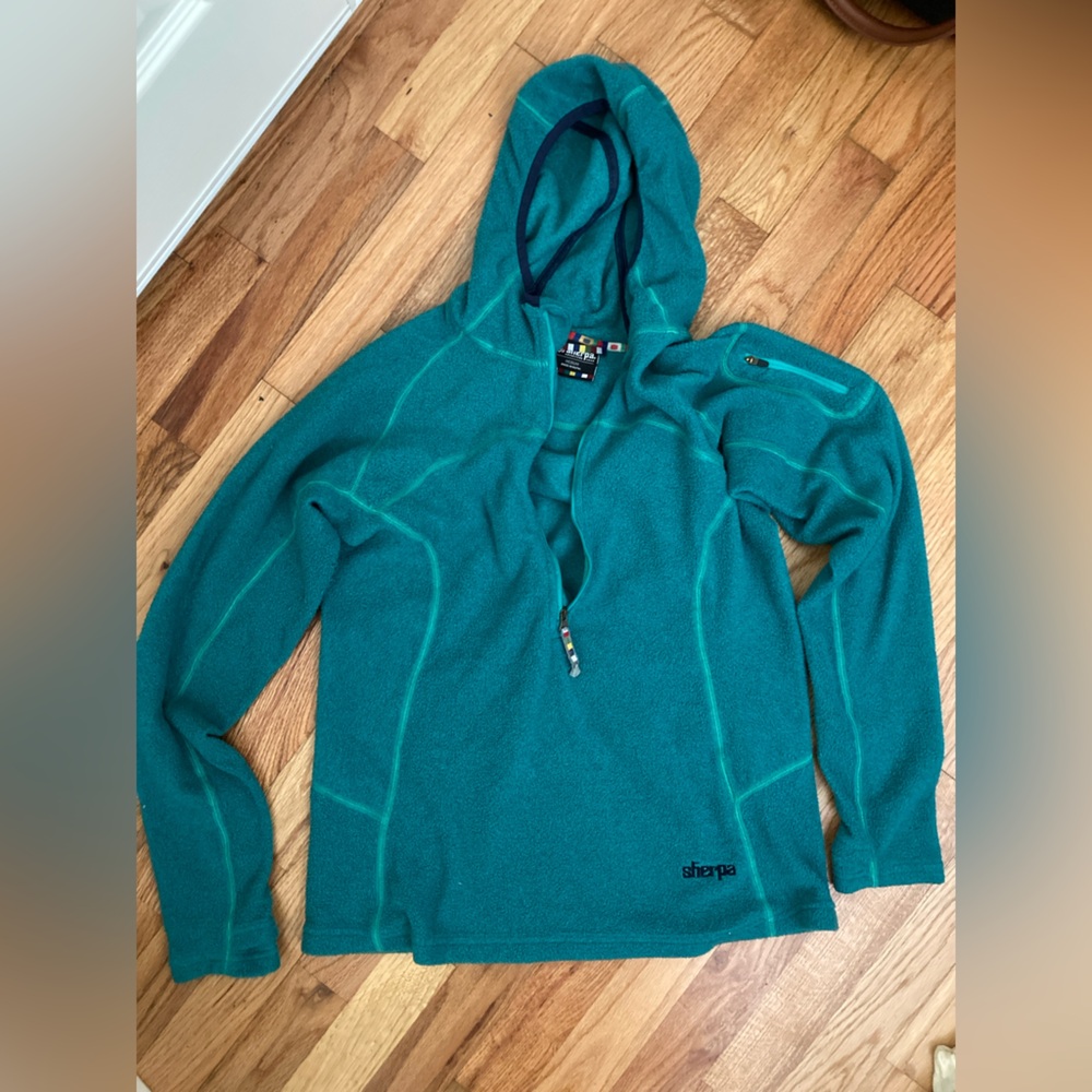 Sherpa Adventure Gear Women’s Teal Fleece Hoodie